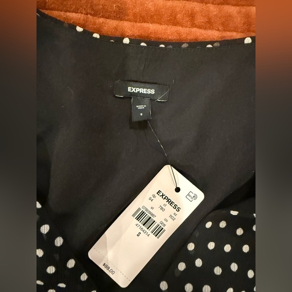 Express NWT Polka Dot Dress SML - Picture 7 of 9
